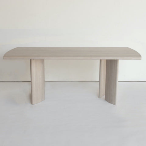 Crest Table